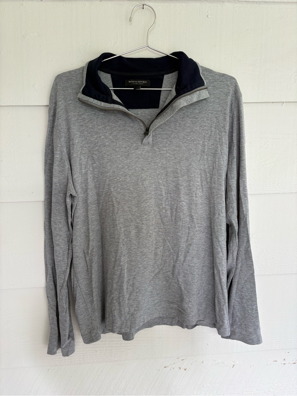 Banana Republic Luxury Touch Polo Quarter Zip Gray Medium Minimalist Preppy Golf
